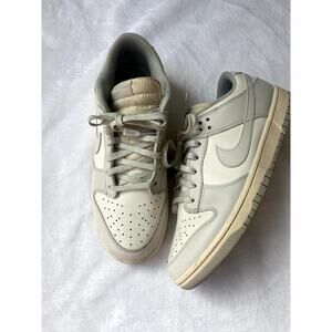 WOMENS Nike Dunk Sail Light Bone Ivory Size 11.5